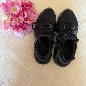 Black Athletic Sneakers